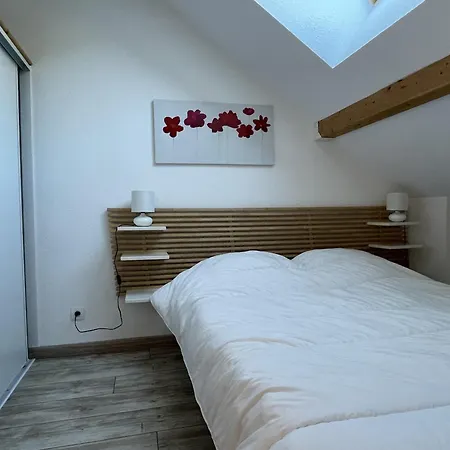 Apartament Chaleureux Duplex Wifi Altura 18 *